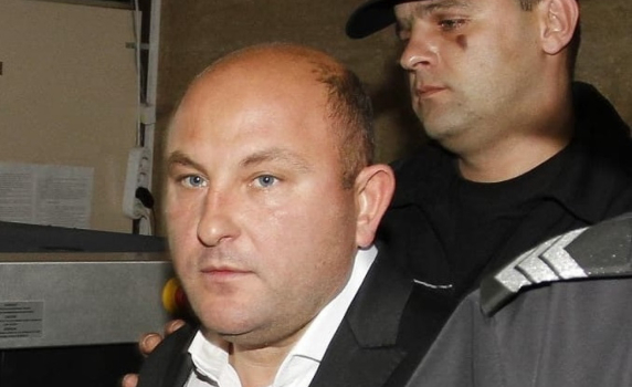 ПБ питат прокуратурата за имотни сделки на Даниел Славов-Дънката и певицата Гери-Никол