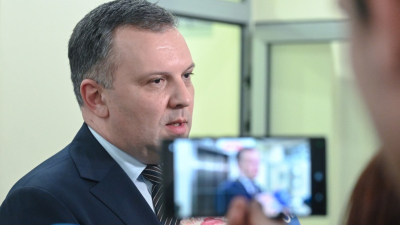 Министър Найденов поиска отстраняването от длъжност на прокурорката Емилия Русинова заради връзки с Пепи Еврото