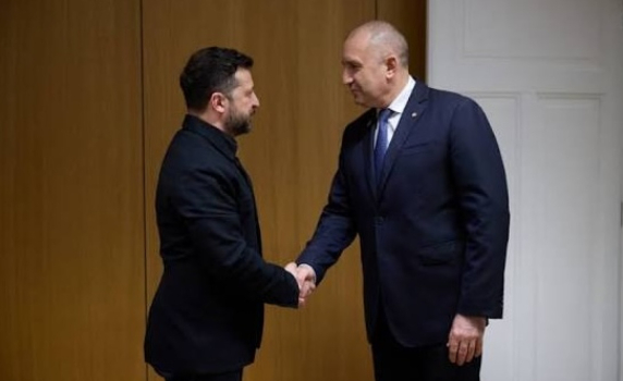 Радев: Предложих на Зеленски заедно да изградим АЕЦ „Белене"
