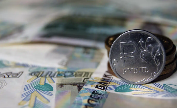 Oфициaлнo: Цифpoвaтa pyблa cтapтиpa oт 1 ceптeмвpи