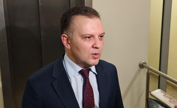 Министърът на правосъдието поиска наказание за нотариус по случая „Баба Алино“
