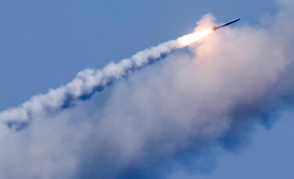 Русия отново удари военни предприятия и пристанища в Украйна