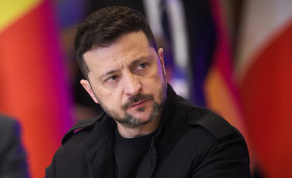 Зеленски сменя премиера на Украйна и шефовете на силовите структури