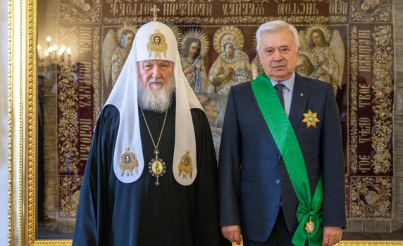 Руският патриарх Кирил и Вагит Алекперов отпадат от 21-ия пакет санкции на ЕС срещу Русия