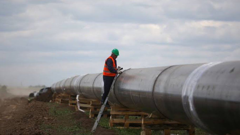„Газпром“: Европа влиза в отоплителния сезон с рекордно ниски запаси - хранилищата са пълни едва на 54%