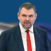 Правителството отне централата на ДПС в София и я върна на НАП
