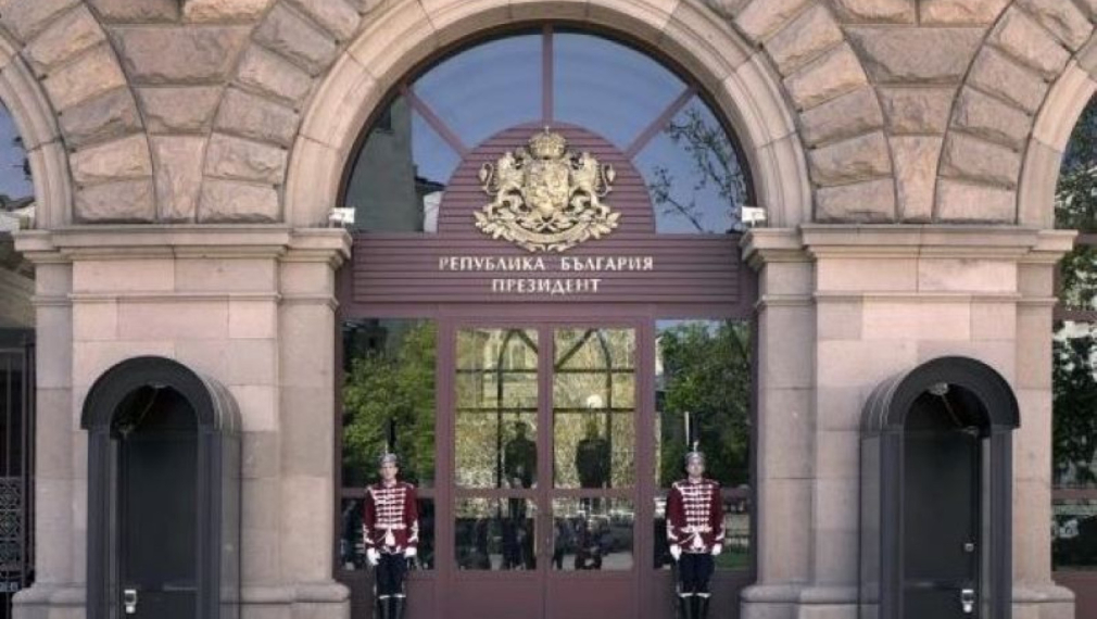 Народното събрание насрочи за 25 октомври изборите за президент и вицепрезидент