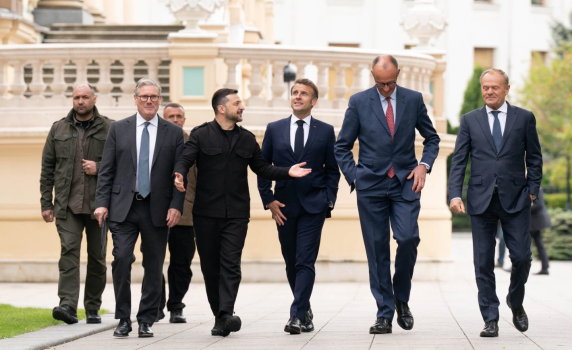 The Telegraph: Бавната смърт на „коалицията на желаещите"