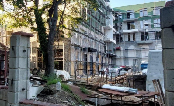 Съд отмени събарянето на 12 сгради в "Баба Алино", Коцев не мотивирал заповедите