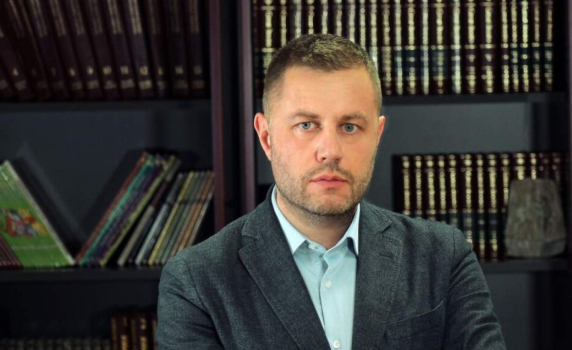 Италианци да ни обвиняват във фашизъм? Мама миа, това е много лош виц