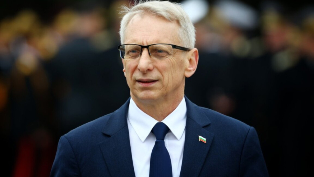 Денков: Радев иска да ни вкара във фашистка държава тип Русия