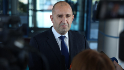Радев: Поели сме риска да има по-висок дефицит, но да има решения на проблемите на хората