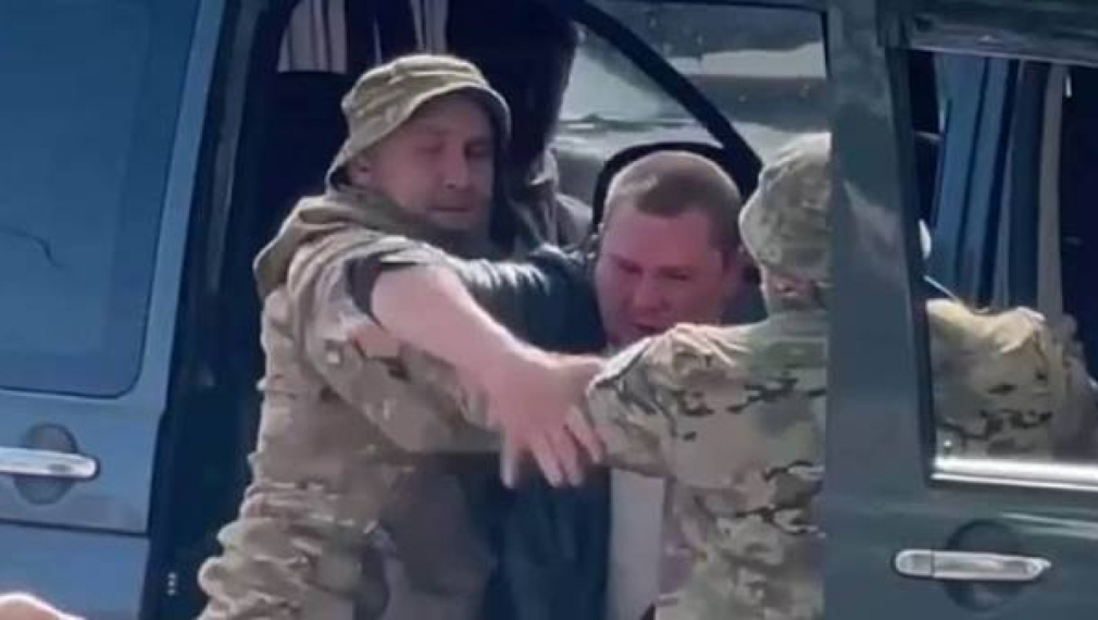 The Nation: Милиони украински мъже бягат от жестоката мобилизация, подкупите за спасение стигат 50 000 долара