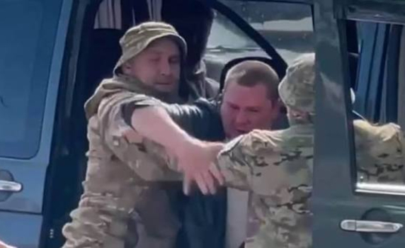 The Nation: Милиони украински мъже бягат от жестоката мобилизация, подкупите за спасение стигат 50 000 долара
