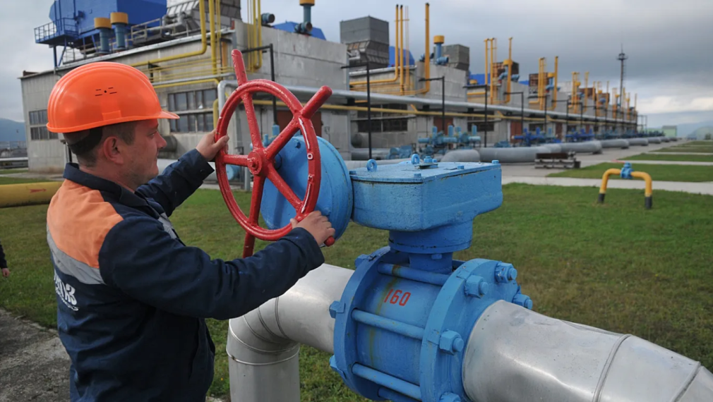 "Евронюз": Цените на газа в Европа се удвоиха, запасите са исторически ниски, а зимата тепърва предстои