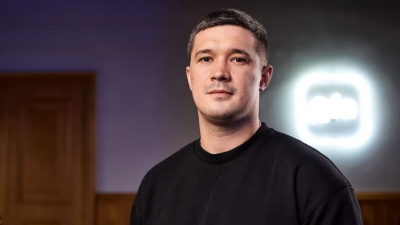 Михайло Федоров отива в САЩ, ще събира средства за нови проекти