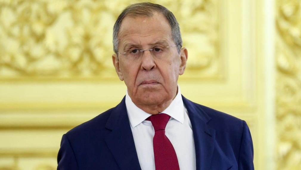 Лавров: НАТО и ЕС се опитват превантивно да се измъкнат от помощта за Украйна