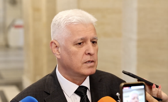 Димитър Стоянов: Иран проведе много добра хибридна операция, подпомаган от български политици