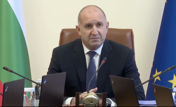 Радев: Акцията в „Драгалевци“ е само началото, няма недосегаеми. Бюджетът ще бъде приет навреме