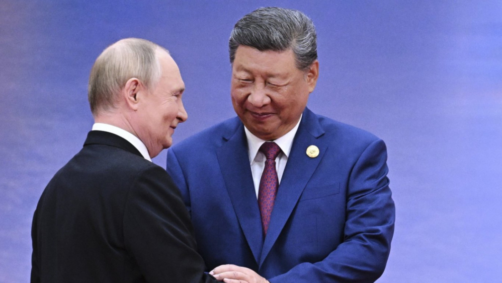 Путин и Си демонстрираха единство срещу Запада на срещата в Киргизстан