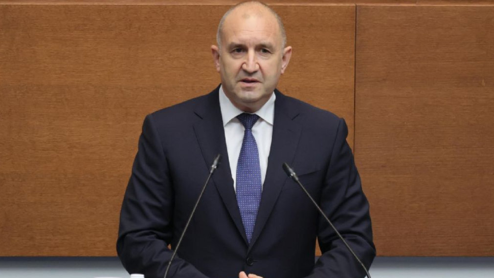 Радев: Безразсъдно е Русия да атакува Германия, но безразсъдно е и Европа да удря дълбоко в Русия