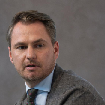 Украинският главен прокурор подаде оставка на фона на корупционния скандал