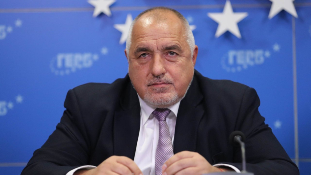 ГЕРБ няма да издига кандидат за президент. Засега не подкрепя нито Йотова, нито Гюров