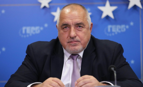 ГЕРБ няма да издига кандидат за президент. Засега не подкрепя нито Йотова, нито Гюров