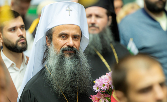 Патриарх Даниил повежда литийно шествие с частица от Кръста Христов в София на 12 септември