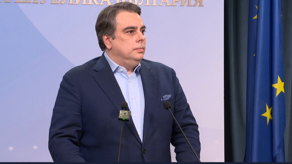 Асен Василев: ДАНС носи отговорност, че не е предотвратила случая "Петрохан"