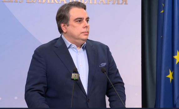 Асен Василев: ДАНС носи отговорност, че не е предотвратила случая "Петрохан"
