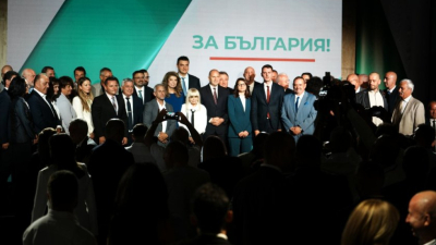 Инициативният комитет на Йотова подкрепи оттеглянето на Валерия Велева и се разграничи от изнасянето на лични данни