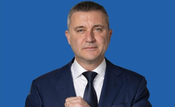 Владислав Горанов: Дал съм имот под наем за 1000 евро и са декларирани - оттам са "разкритията" на Демерджиев