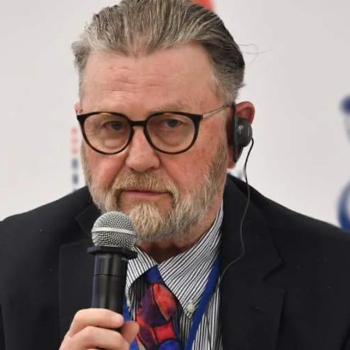 Лари Джонсън след среща с Лавров и руски генерали: Москва очаква война с Европа и се подготвя