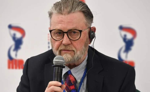 Лари Джонсън след среща с Лавров и руски генерали: Москва очаква война с Европа и се подготвя