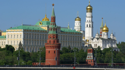 Москва съобщи за масирана украинска атака с дронове и ракети, целяща да провали изборите в Русия