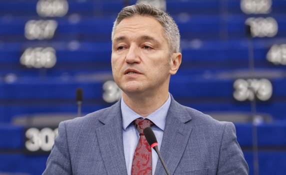 Вигенин: Кризата с медицинските кадри е заплаха за  здравеопазването в цяла Европа