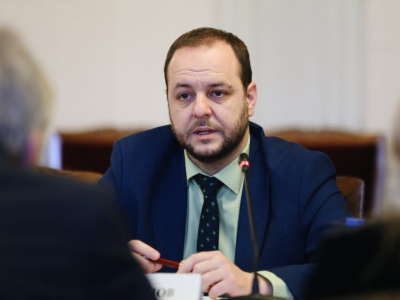 Въпросите за "Петрохан", на които Борислав Сандов не дава отговор