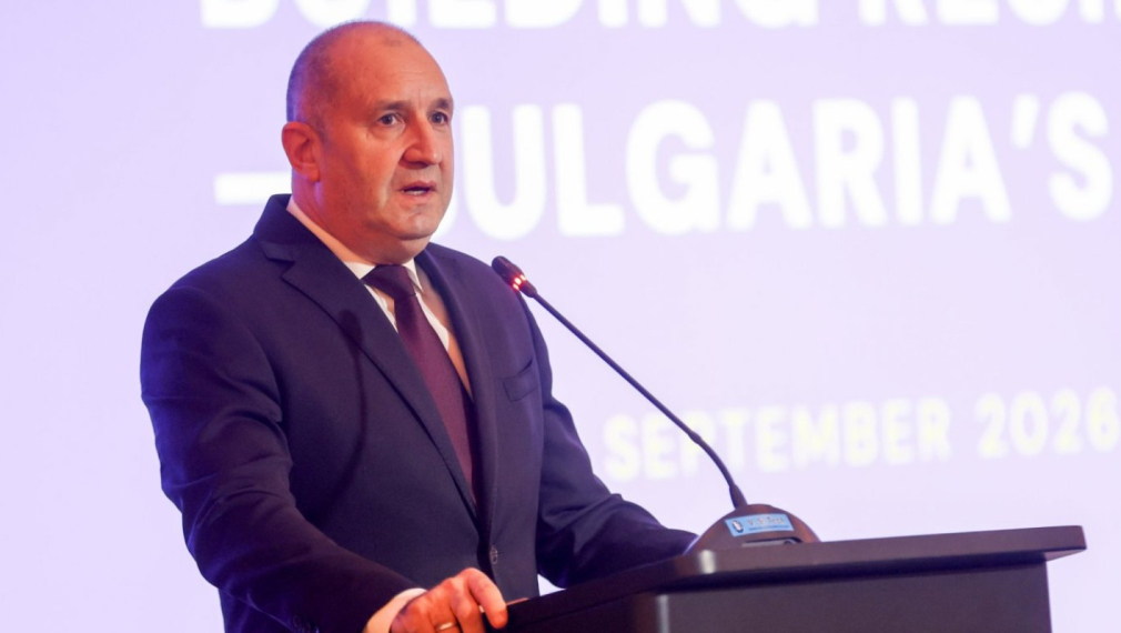 Радев: Време е България да се възползва от еврозоната. Привличането на инвестиции е стратегическа цел