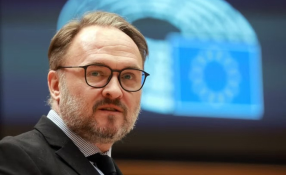 Комисарят по енергетика: ЕС е заплашен от криза на цените на енергията. Гответе се за зимата