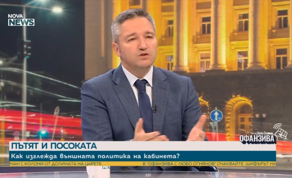 Вигенин: С декларации няма да спрем войната. Илияна Йотова защити пред ООН перспективен подход за мир