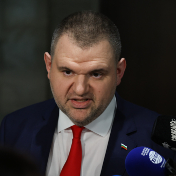Съдът не уважи жалбата на Пеевски срещу отнемането на централата му на „Врабча“ 23