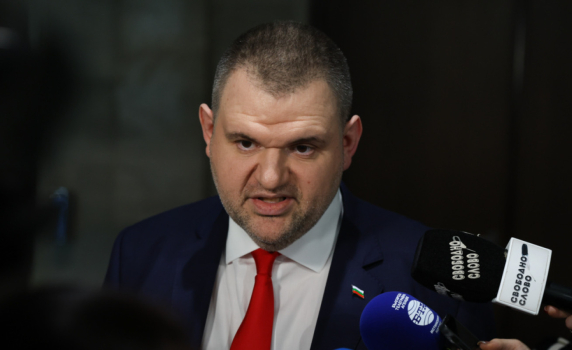 Съдът не уважи жалбата на Пеевски срещу отнемането на централата му на „Врабча“ 23