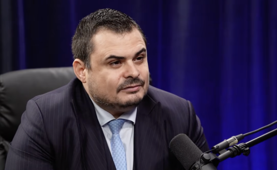 Петър Николов при Явор Дачков: Самуил събира разпадналата се България. Радев прояви смелост да го върне у дома