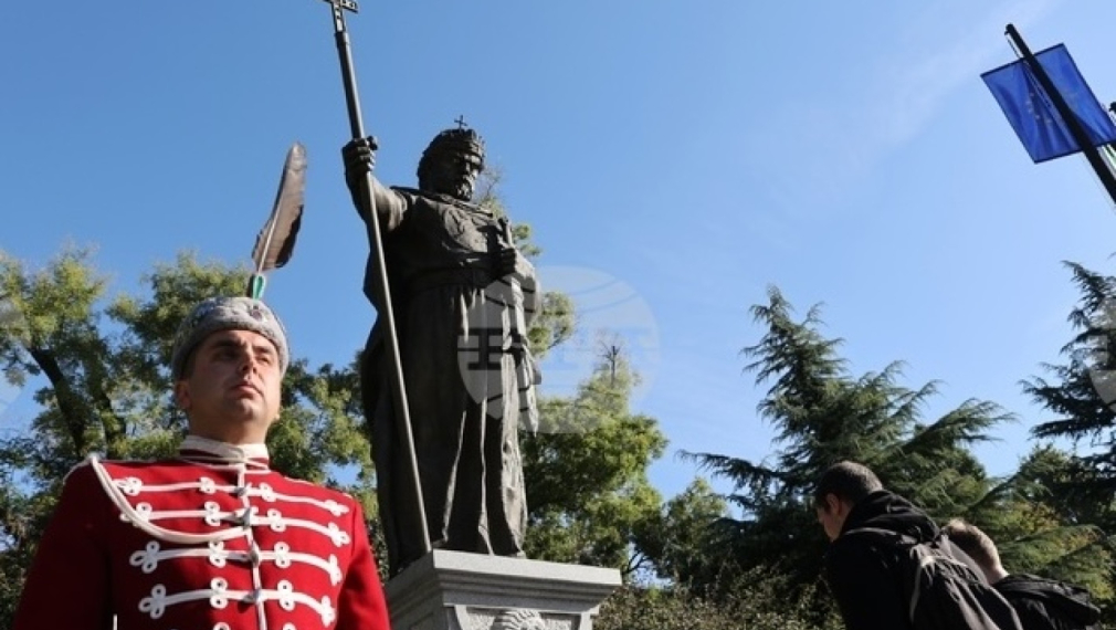 България посреща мощите на цар Самуил с държавна церемония в София