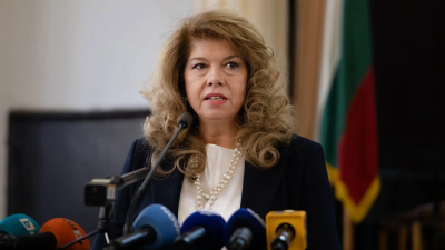 Президентът Йотова: Държавите в Черноморския регион трябва да предприемат съвместни действия за свободното корабоплаване и безопасност 