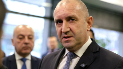 Радев: Още не знаем чии са дроновете - руски или украински. ЕС и НАТО са информирани