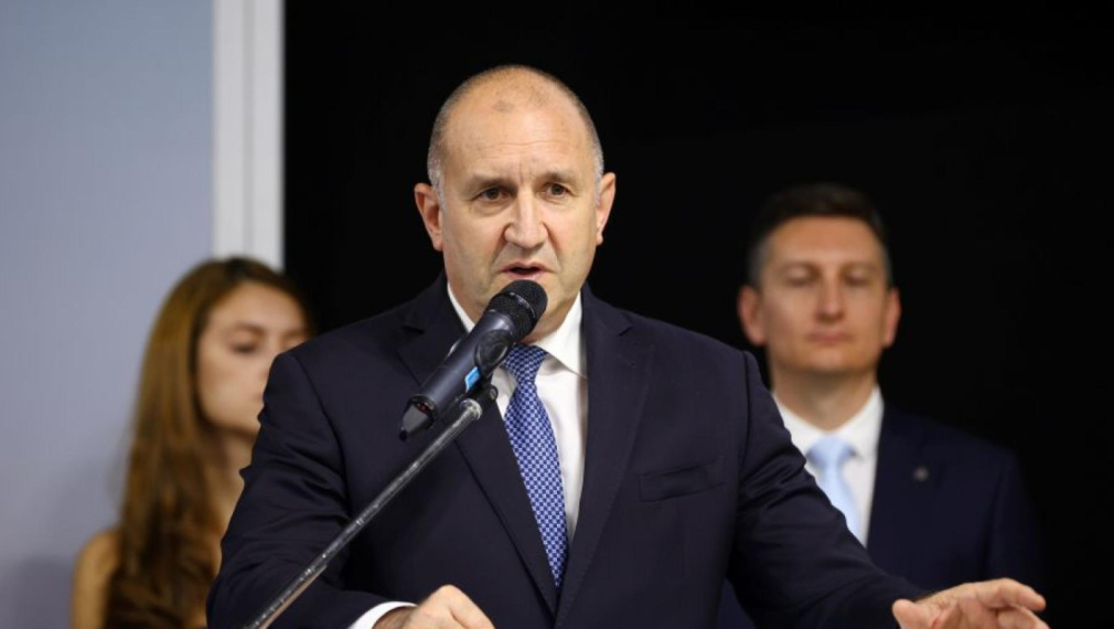 Радев: Какво е казал Зеленски си е за негова сметка, не е доказано чии са дроновете. Гадаем какво е имало в кораба, за да потъне за 3 минути