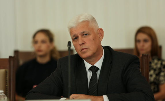 Министър Стоянов: Американският самолет "Посейдон" не е въоръжен, а разузнава в Черно море. Две български безпилотни системи също вече работят там
