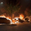 Антифашистки протест прерасна в погроми и хаос в Билбао: горяха коли, разграбени са магазини (видео)